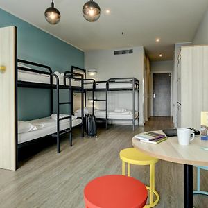 Dormitory Room Mixed